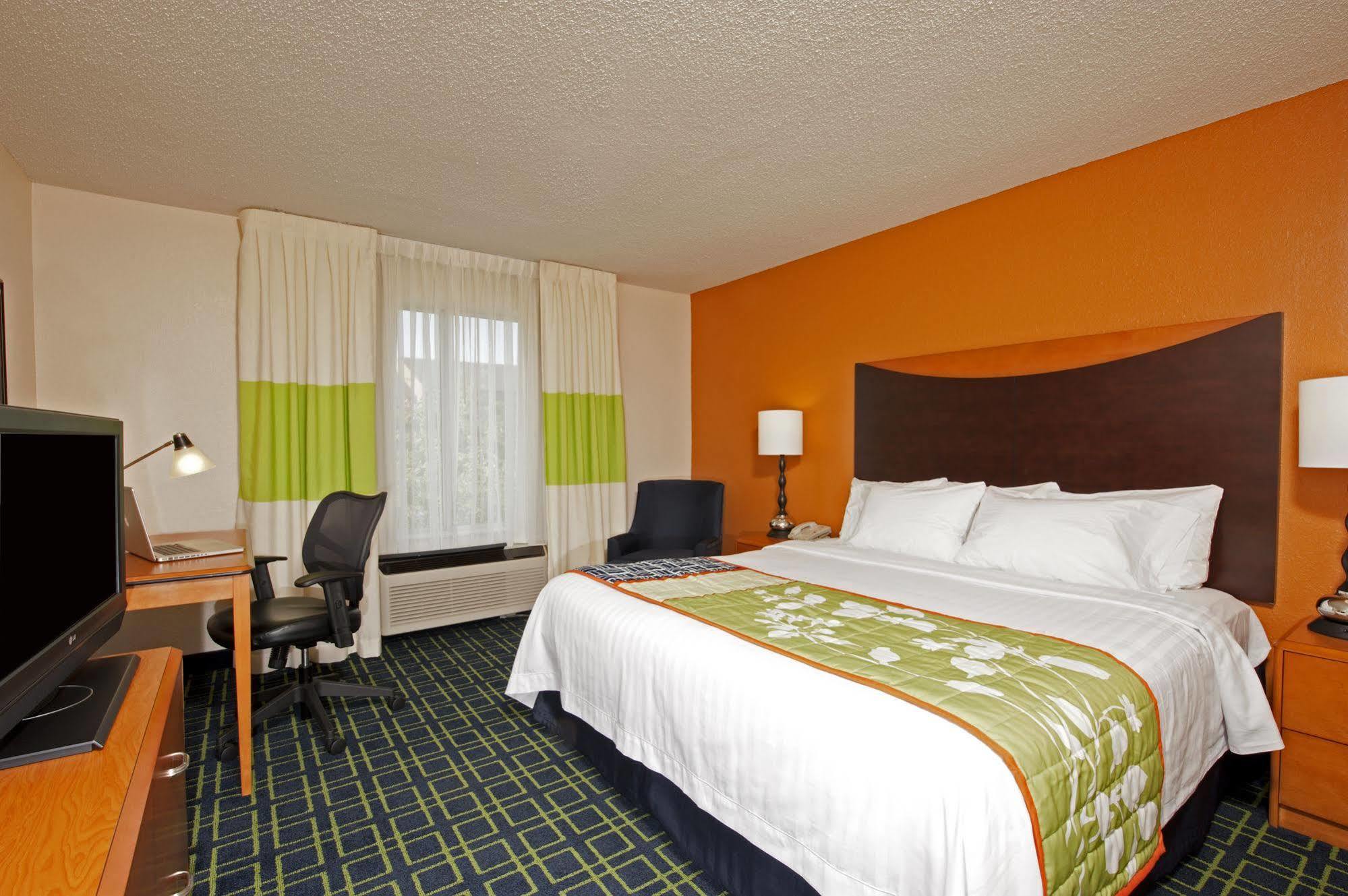 Fairfield Inn & Suites By Marriott Chicago Naperville Dış mekan fotoğraf